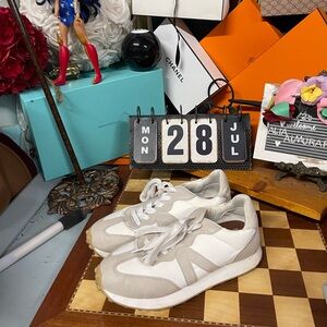 - MIA
Women's Wo's Neutral Town Sneaker Shoes